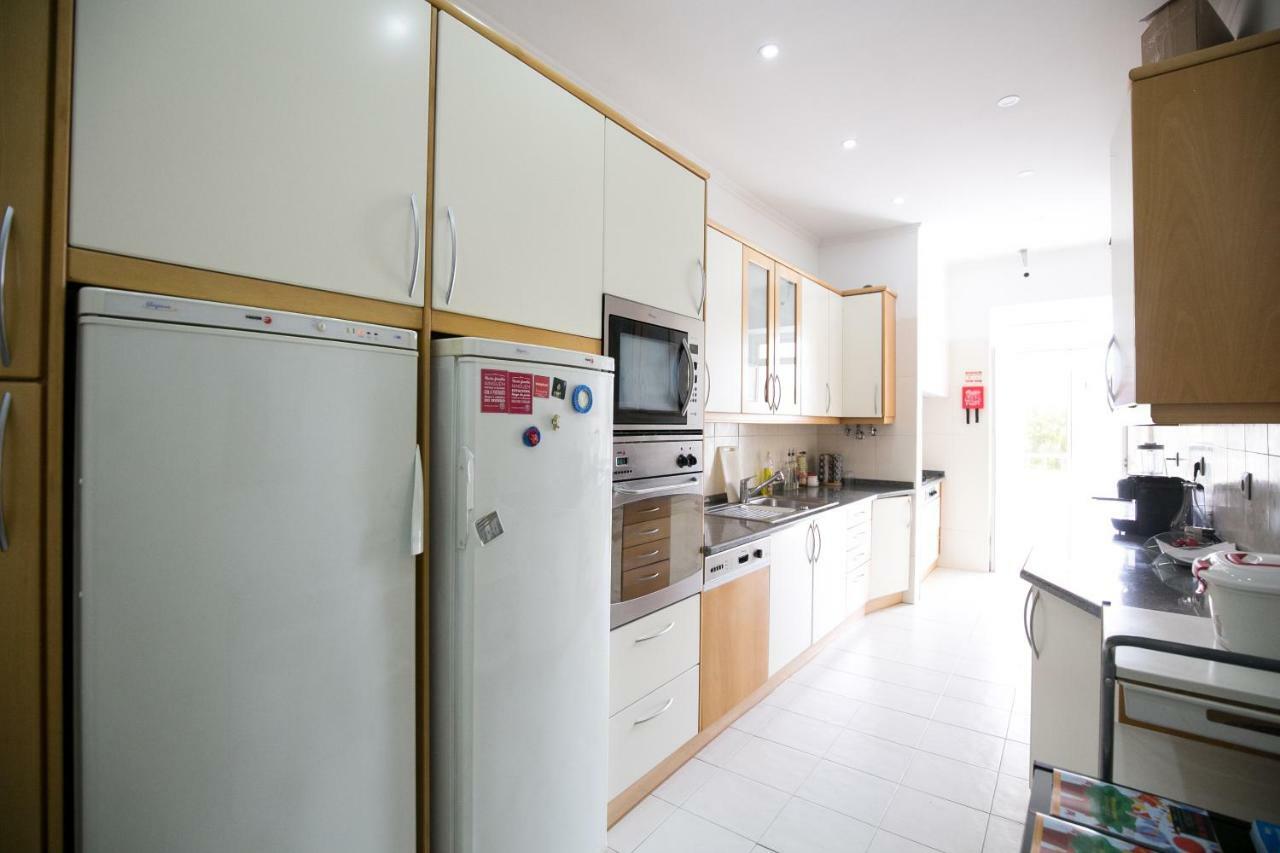 Rua Luciano Cordeiro Bhuiyan Family Host Lägenhet Lisboa Exteriör bild